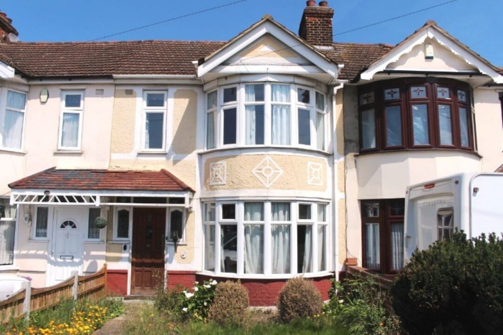 34 Rainham Road, Rainham, Essex, RM13 7RL Midas Property Group